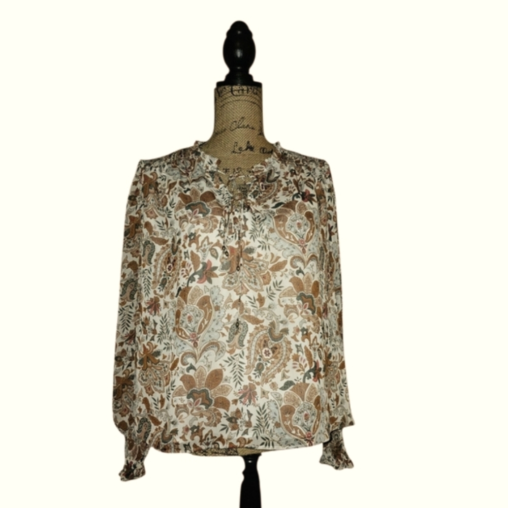 Chelsea & Violet Brown Tan Ruffled Cuffed Sleeve Blouse